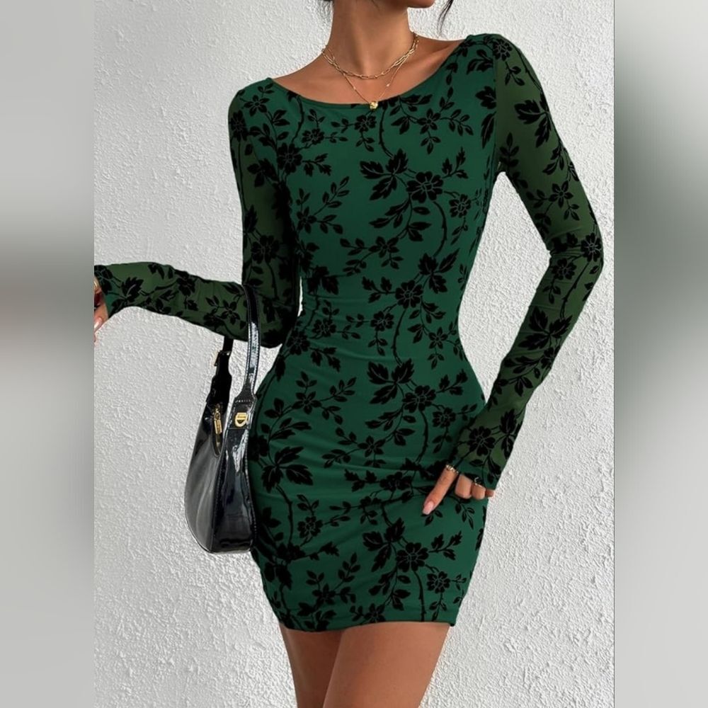 ☔️🩵⏭️NWT Green Flocked Bodycon Mesh Long Sleeve Dress Small